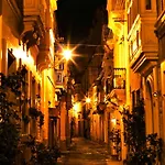 Charming Close To Seafront Birgu