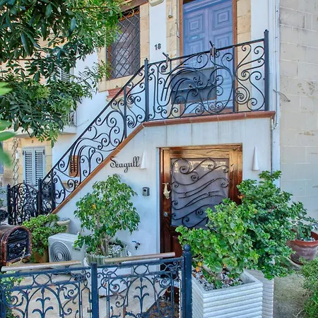 Apartment Wake Up To Harbour Views, Birgu Seafront 2Br
