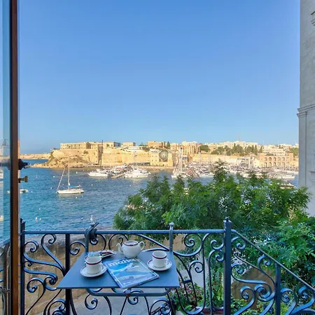 Apartment Wake Up To Harbour Views, Birgu Seafront 2Br