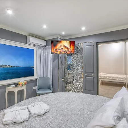 Wake Up To Harbour Views, Birgu Seafront 2Br Apartment *