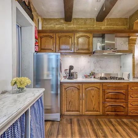 Apartment Wake Up To Harbour Views, Birgu Seafront 2Br